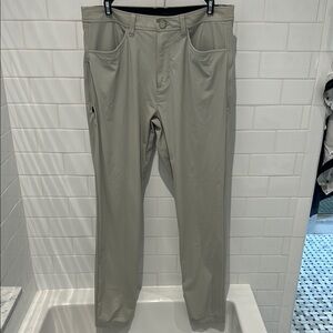 Rhone casual khaki pants. Size 31